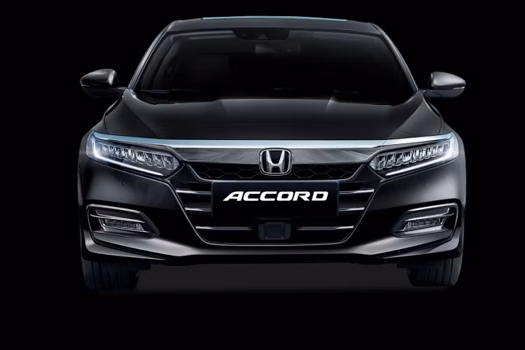 Ngoài ra, còn có một nguyên nhân khác khiến mẫu sedan hạng D này biến mất khỏi thị trường Philippines, đó là sự thu hẹp của phân khúc. Hiện nay, crossover, SUV và MPV mới là những phân khúc xe thống trị thị trường Đông Nam Á này. Sự bùng nổ của những phân khúc trên đã khiến sedan hạng trung ngày càng bị thu hẹp.