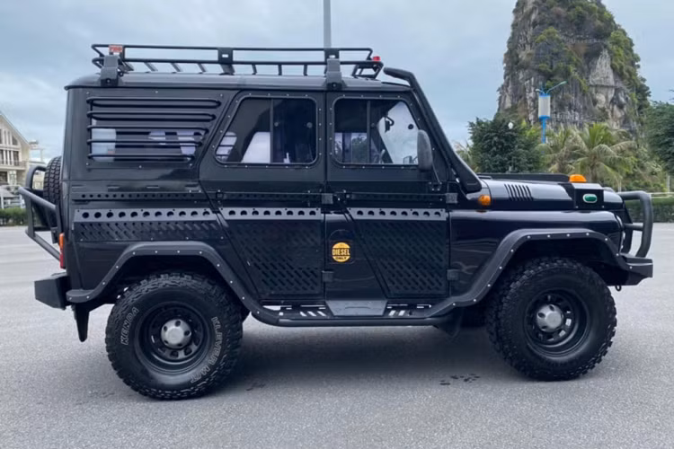 Mức giá xe Hunter Chase gần 900 triệu đồng được xem là khá cao, tương đương các mẫu xe gầm cao đời mới hiện nay nhưng với số lượng Hunter Chase không có nhiều thì giá bán này hợp lý với một món đồ chơi cho dân nghiền off-road.