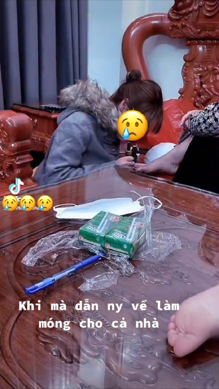 Nam thanh nien dat bo ve lam nail cho ca nha duoc 500k