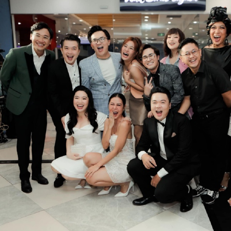 Sao Viet va nhung lan dien sai dresscode: Ngoc Trinh nhieu lan bi che bai-Hinh-2