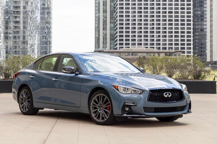 Sự hối hận của người mua cũng có thể đóng một vai trò nào đó, nhưng sự hối hận đó thường đến từ một số yếu tố tác động bên ngoài.