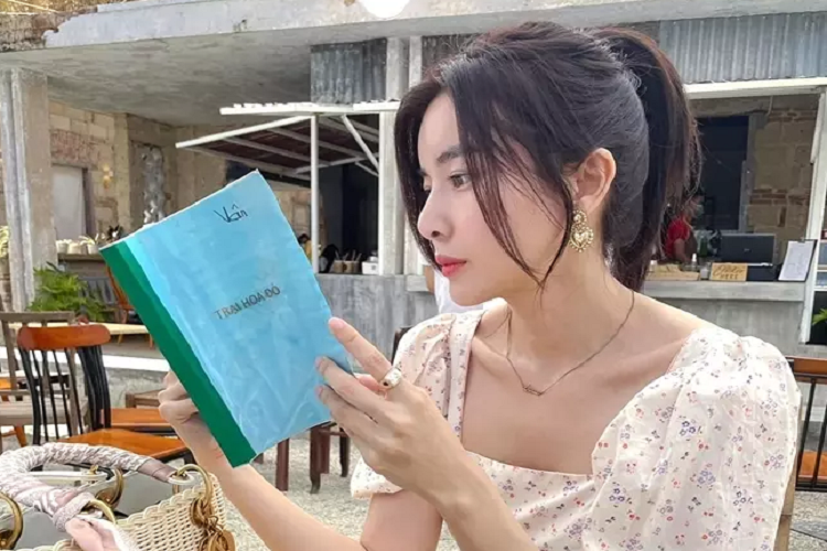 Hai người đẹp miền Tây trong phim 'Kiều @' thay đổi thế nào sau 1 năm? - Hình 4 Hai nguoi dep mien Tay trong phim 'Kieu @' thay doi the nao sau 1 nam?-Hinh-4