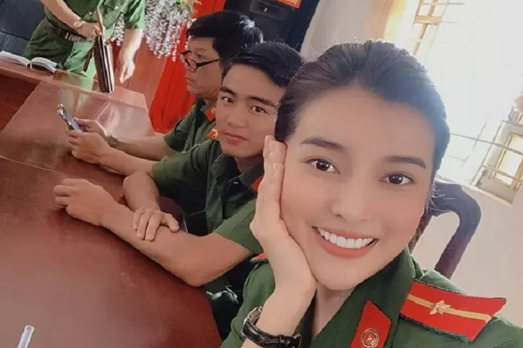 Hai người đẹp miền Tây trong phim 'Kiều @' thay đổi thế nào sau 1 năm? - Hình 3 Hai nguoi dep mien Tay trong phim 'Kieu @' thay doi the nao sau 1 nam?-Hinh-3