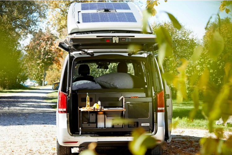 Chiếc xe điện cũng có phần mềm thông tin giải trí MBUX công nghệ cao của Mercedes.