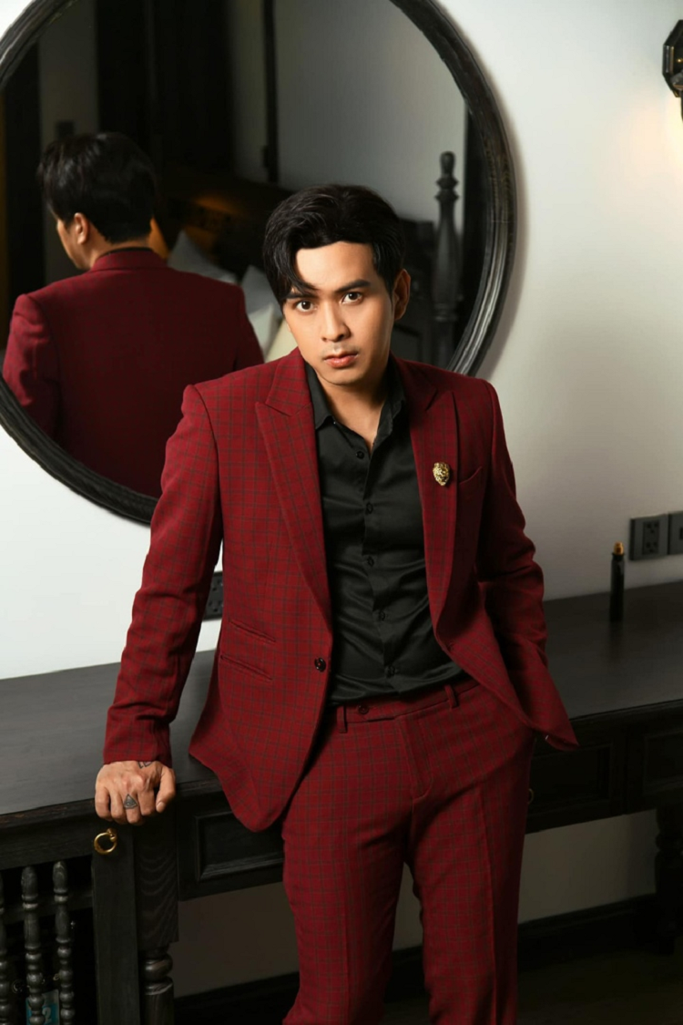 Ho Quang Hieu: Toi tung nhin doi, an mi tom khi chua noi tieng-Hinh-2