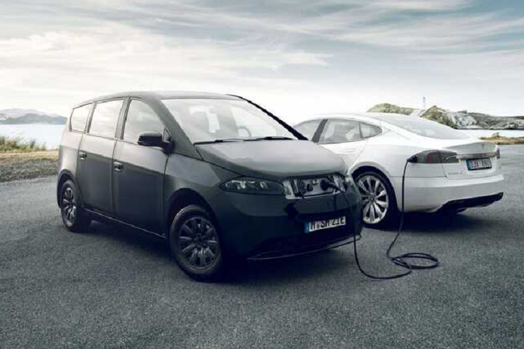 Kết quả đáng khích lệ này tạo tiền đề cho hãng xe Đức đặt mục tiêu sản xuất khoảng 257.000 chiếc Sion EV trong vòng 7 năm tới. Công ty kỳ vọng Sion sẽ trở thành Xe điện mặt trời (SEV) đầu tiên trên thế giới dành cho đại chúng.