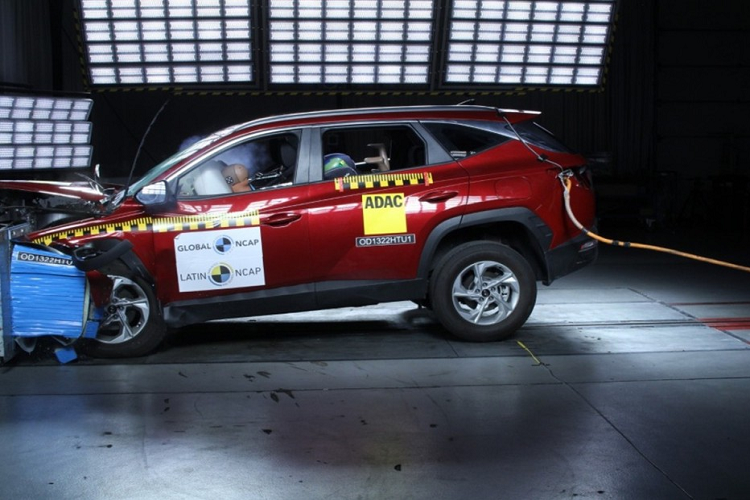 Hyundai Tucson 2022 tiep tuc bi danh gia 0 sao ve an toan