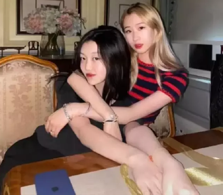 Con gai Vuong Phi ngay cang sexy, co chi tiet y het me-Hinh-6