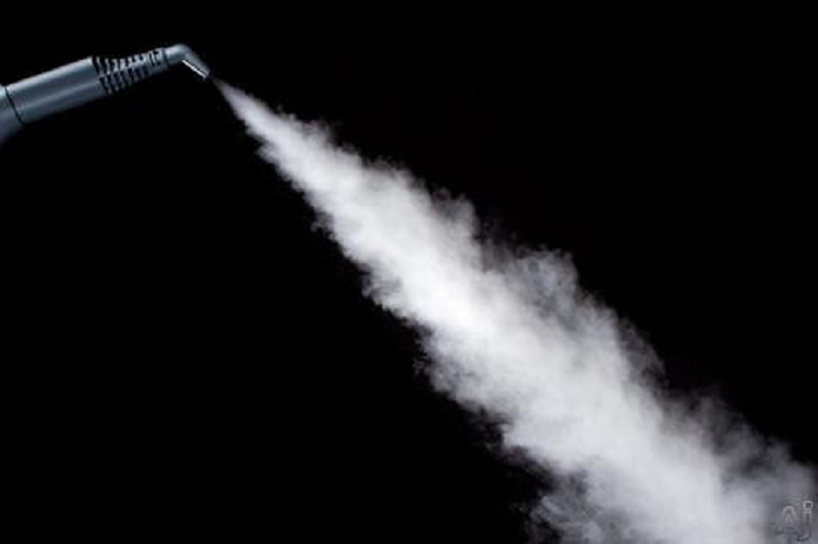 Trong xe oto co mot so vi tri con ban hon ca bon cau?-Hinh-5