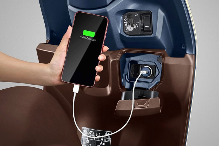 Ngoài các thay đổi nêu trên, các trang bị khác trên mẫu xe tay ga cỡ nhỏ Honda Gieno 110 nâng cấp cho năm 2022 này vẫn được giữ nguyên.