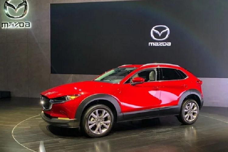 Nhưng kế hoạch của Mazda không chỉ gói gọn trong việc phát triển xe điện và pin. Hãng xe Nhật quyết định theo đuổi các công nghệ an toàn hàng đầu. Công ty sẽ phát triển công nghệ tiên tiến làm cho những chiếc xe an toàn hơn với người sử dụng lẫn người tham gia giao thông khác.