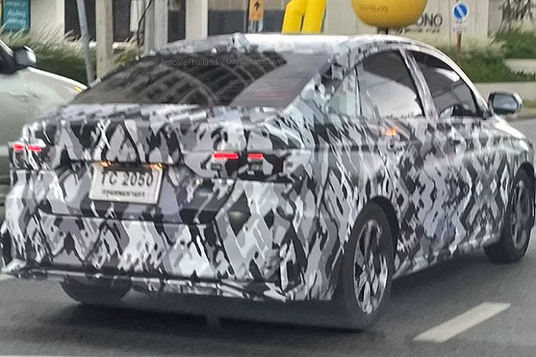 Vios 2023 được cho là sẽ được xây dựng trên Kiến trúc toàn cầu mới của Daihatsu (DNGA), hiện đang sử dụng cho các mẫu xe như Perodua Ativa / Daihatsu Rocky / Toyota Raize cũng như Toyota Avanza / Toyota Veloz / Daihatsu Xenia.