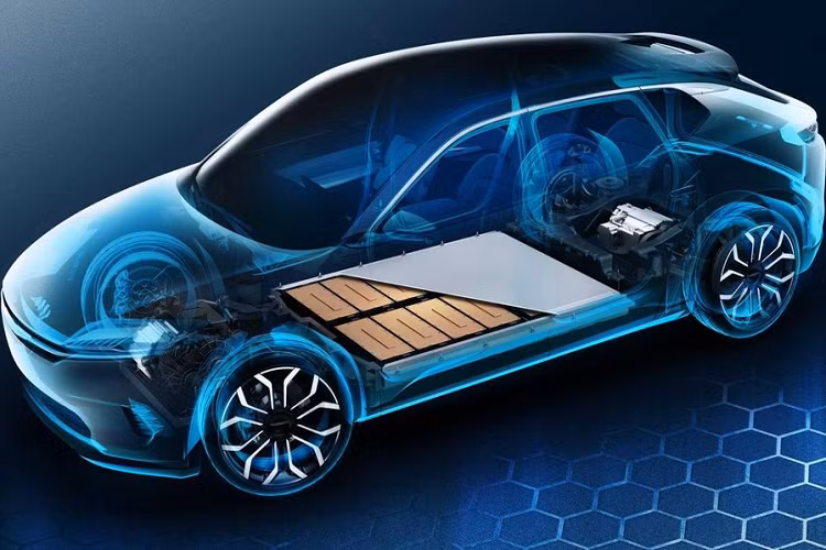 Nhà sản xuất xe Mỹ không cung cấp chi tiết về loại pin và dung lượng nhưng công bố rằng phạm vi hoạt động sẽ trong khoảng 560 - 640 km cho mẫu xe concept cùng với khả năng sạc nhanh - có thể là nguồn điện 800V. 