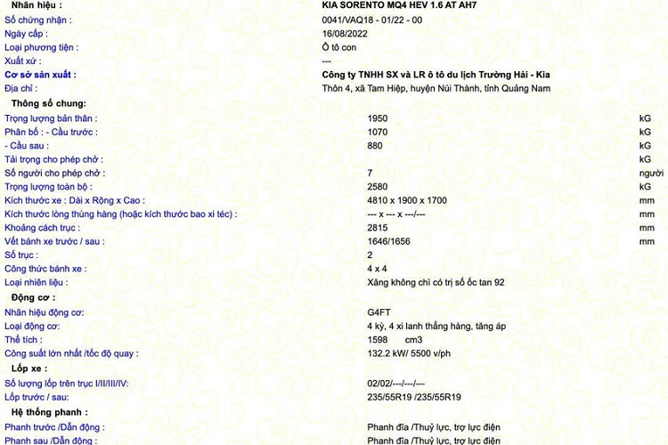 Hiện chưa có thông tin về trang bị và giá xe Kia Sorento HEV 2023 tại Việt Nam. Tuy nhiên, sẽ không ngạc nhiên nếu xe có những trang bị như đèn pha LED với tính năng hỗ trợ đèn pha, dải đèn LED định vị ban ngày, đèn sương mù LED, vành hợp kim 19 inch và đèn hậu LED.