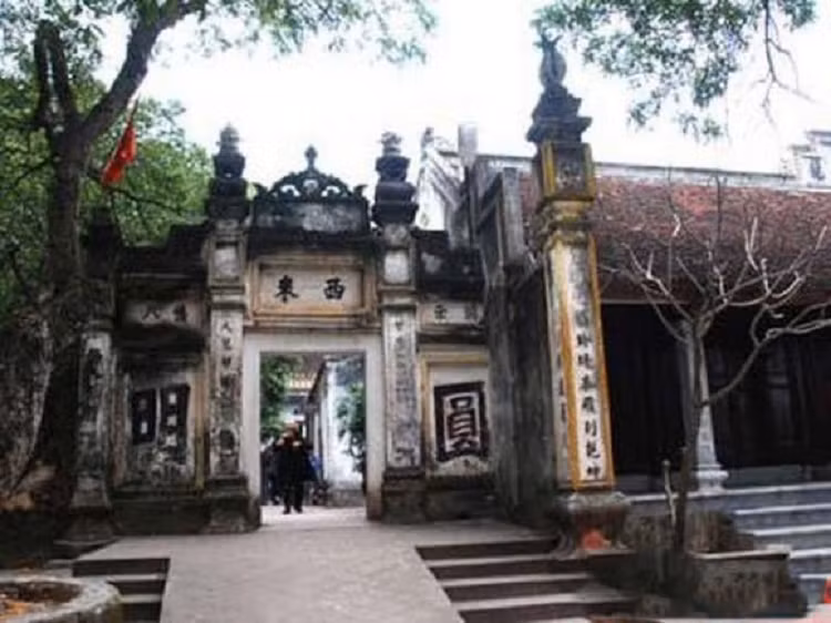 Nha canh chua co tot khong? Lam the nao de hoa giai?