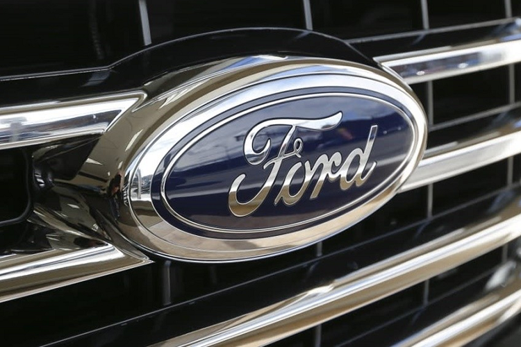 Hon 634.000 xe Ford bi trieu hoi vi loi kim phun nhien lieu-Hinh-2