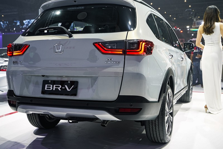 Dựa trên một cuộc chạy thử nghiệm tiết kiệm nhiên liệu vừa kết thúc được tiến hành với sự hợp tác của Hiệp hội ô tô Philippines (AAP), BR-V ở phiên bản V CVT đã đăng ký mức 24,71 lít/100km, tiếp theo là VX CVT Honda Sensing với 23,49 lít/100km và S CVT với 22,62 lít/100km.