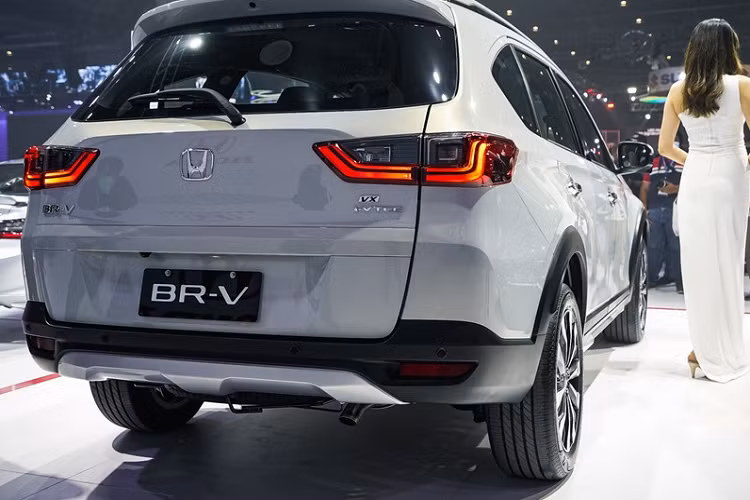 Dựa trên một cuộc chạy thử nghiệm tiết kiệm nhiên liệu vừa kết thúc được tiến hành với sự hợp tác của Hiệp hội ô tô Philippines (AAP), BR-V ở phiên bản V CVT đã đăng ký mức 24,71 lít/100km, tiếp theo là VX CVT Honda Sensing với 23,49 lít/100km và S CVT với 22,62 lít/100km.