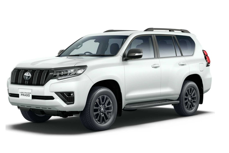 Chi tiết tạo nên sự khác biệt của mẫu xe Toyota Land Cruiser Prado phiên bản Matte Black Edition này vẫn đến từ một số điểm nhấn ở ngoài ngoại thất. Xe có 2 lựa chọn sơn là trắng hoặc đen.