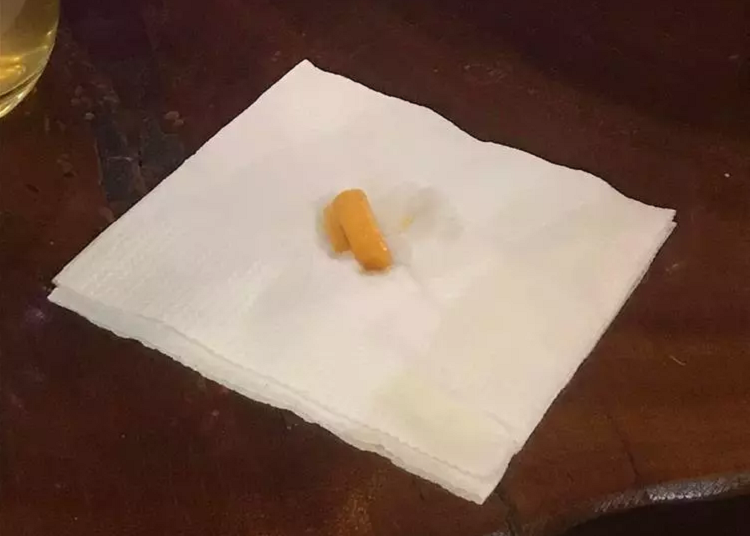 Uong sua chua cacao lai thay xoai trong ong hut: loi hay lai?-Hinh-2