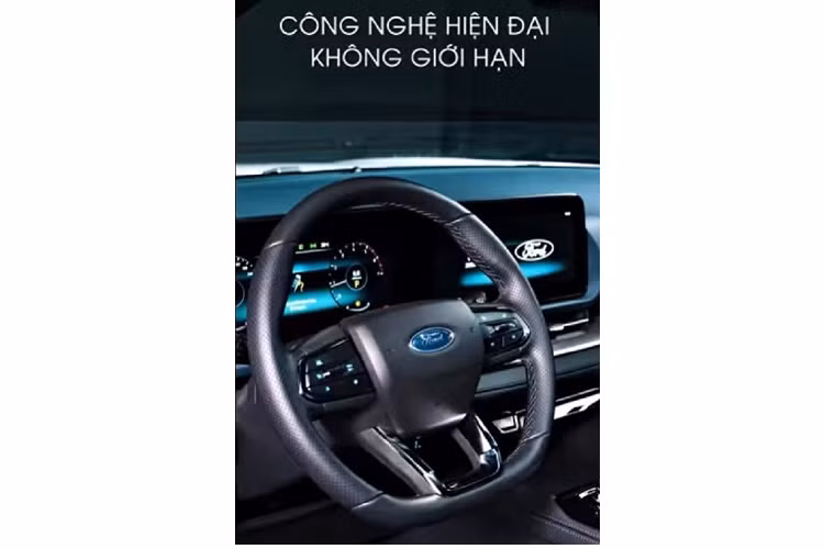 Cụ thể, fanpage của Ford Việt Nam đã đăng tải một đoạn video khoe những điểm nhấn của Territory. Theo đó, mẫu xe SUV Ford Territory 2023 được trang bị hệ thống đèn full LED.