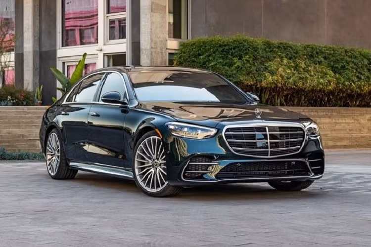 Mercedes-Benz trieu hoi dung 1 chiec S-Class 2022 vi ly do gi?-Hinh-2