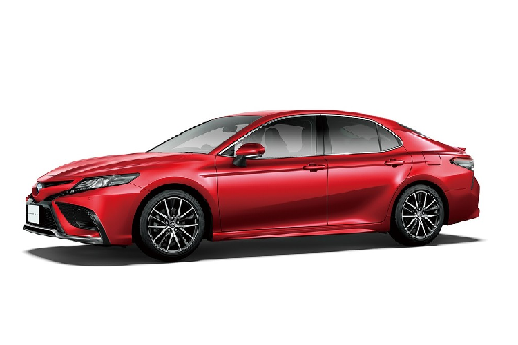 Toyota Camry thế hệ thứ 8 đã có mặt trên thị trường từ năm 2017. Trong làng ôtô Nhật Bản hiện đã xuất hiện tin đồn về Toyota Camry thế hệ mới. Tuy nhiên, trong thời gian chờ thế hệ mới ra mắt, hãng Toyota vẫn tiếp tục bổ sung những nâng cấp nhẹ cho dòng sedan ăn khách của mình.