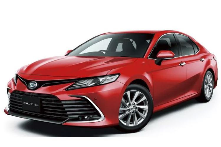 Giá xe Toyota Camry 2023 ở thị trường Nhật Bản dao động từ 3,495 - 4,682 triệu Yên (khoảng 622 - 833 triệu đồng). Con số tương ứng của Daihatsu Altis 2023 là từ 4,063 - 4,261 triệu Yên (723 - 758 triệu đồng).