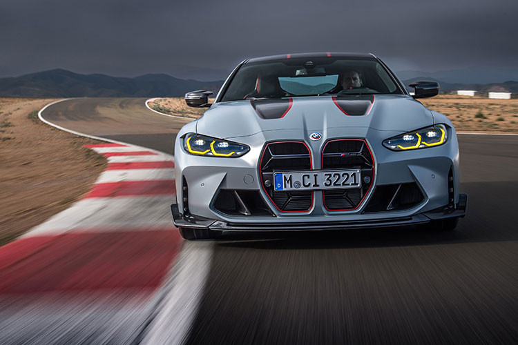 Theo công bố, BMW M4 CSL 2023 sẽ có số lượng giới hạn 1.000 xe với 3 tuỳ chọn màu gồm Xám, Trắng hoặc Đen. Giá xe BMW M4 CSL 2023 sẽ khởi điểm ở mức 139.900 USD, tương đương khoảng 3,25 tỷ đồng.
