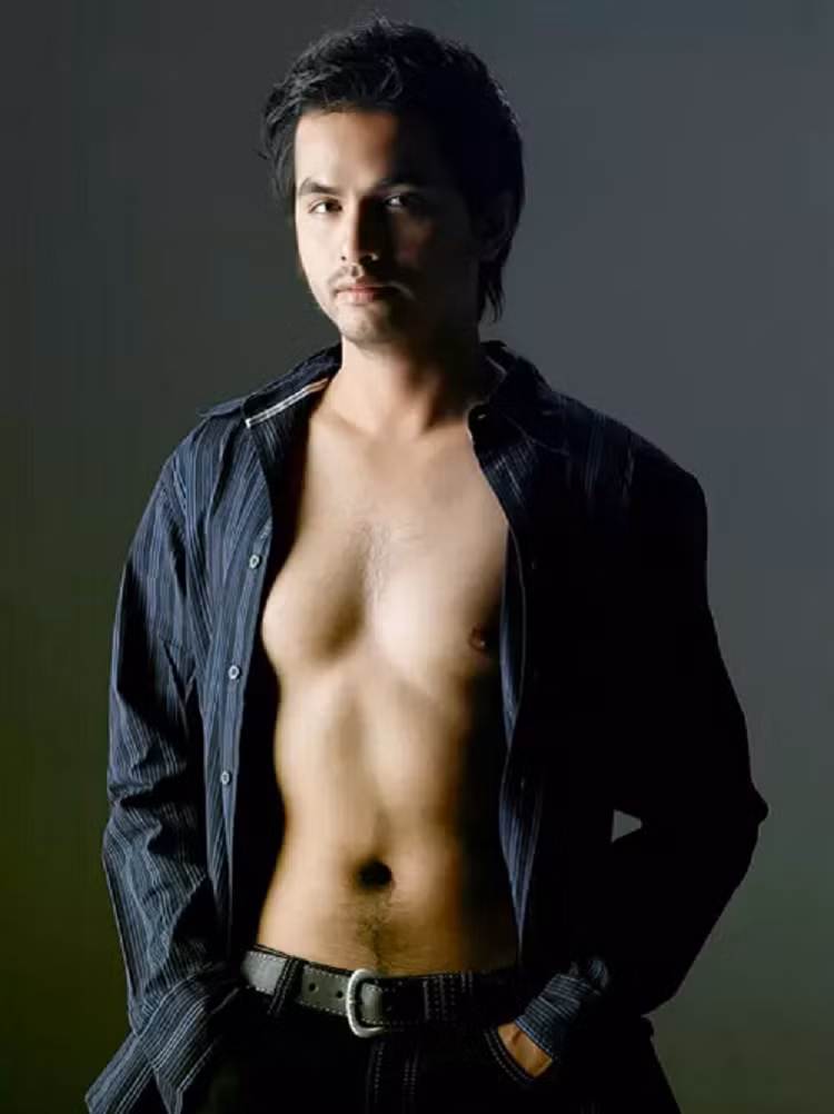 Duc Tien tiet lo ly do ‘cach mat’ Huy Khanh sau khi rot vai-Hinh-2