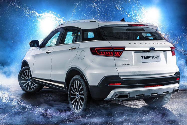 Thông tin về động cơ của Ford Territory mới vẫn được giữ kín. Trong khi đó, Ford Territory hiện đang bán tại Trung Quốc dùng động cơ xăng 4 xi-lanh, tăng áp, dung tích 1.5L, sản sinh công suất tối đa 140 mã lực và mô-men xoắn cực đại 225 Nm.