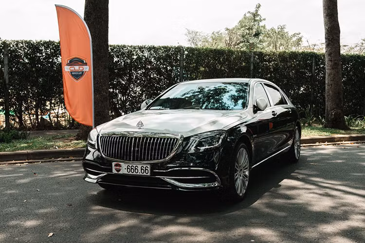 Hội xe siêu số được xem là sân chơi cho những người yêu và đam mê xe. Sự kiện ra mắt hội lần này đã được chuẩn bị chu đáo suốt 2 tháng vừa qua, từ việc lên ý tưởng cho đến việc quy tụ đủ xe từ khắp các nơi trên cả nước.