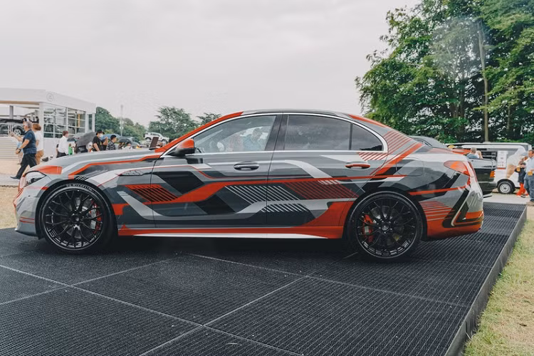 Mercedes-AMG C63 thế hệ mới đang trong quá trình thử nghiệm và sẽ chính thức trình làng vào vài tháng tới.