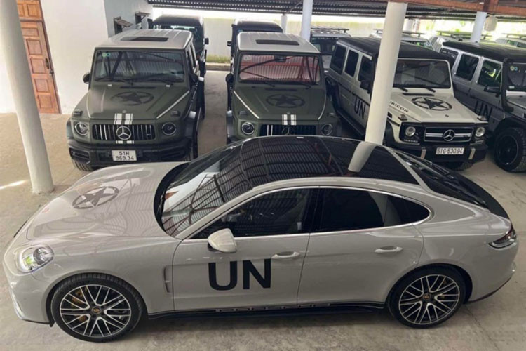 Tiếp đến là các mẫu Lamborghini Urus, Maserati Levante Trofeo bản giới hạn Launch Edition, Bentley Bentayga First Edition và một chiếc xe Rolls-Royce cổ.