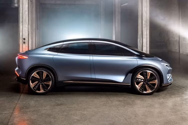 Aehra sẽ bán ra chiếc SUV này với cấu hình bốn chỗ hoặc năm chỗ. Các chi tiết cụ thể như kích thước tổng thể, khoảng không hoặc thậm chí kích thước màn hình vẫn chưa được cung cấp.