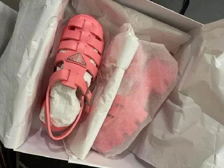 Hari Won khoe dep 15 trieu, trong nhu 'fake' dep ro bo doi-Hinh-3