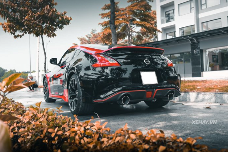 Chiếc trong bài dùng số tự động thay vì số sàn như chiếc vừa về nước vào tháng 5/2021.