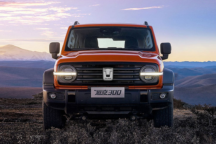 Dự đoán, xe sẽ dùng hệ truyền động hybrid, bao gồm máy xăng 4 xi-lanh, tăng áp, dung tích 2.0L với công suất tối đa 245 mã lực tại dải tua máy 5.500 - 6.000 vòng/phút và mô-men xoắn cực đại 385 Nm tại dải tua máy 1.750 - 4.000 vòng/phút. Động cơ này kết hợp với mô-tơ điện và kết hợp với hộp số tự động 8 cấp.