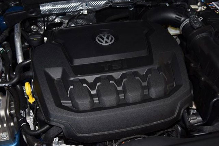 Nằm bên dưới nắp ca-pô của Volkswagen Tayron 2023 tại thị trường Trung Quốc là 2 tùy chọn động cơ. Thứ nhất là động cơ xăng 4 xi-lanh, tăng áp, dung tích 1.4L, sản sinh công suất tối đa 150 mã lực và mô-men xoắn cực đại 250 Nm.