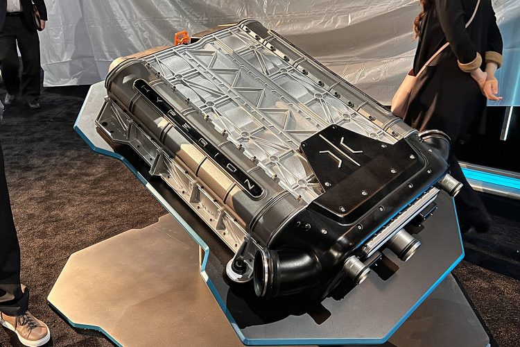 Mẫu siêu xe Hyperion XP-1 chạy điện trưng bày công cộng ở triển lãm 2022 lần này vẫn chỉ là mô hình dựa trên thiết kế thử nghiệm đầu tiên, không khác mấy so với thời điểm 2020 nên vẫn được coi là một chiếc concept.