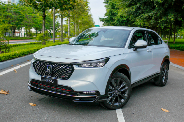 Đây hứa hẹn sẽ là một ưu điểm cạnh tranh lớn của Honda HR-V bản tiêu chuẩn mới. Tuy nhiên, có một điểm đáng tiếc là Honda HR-V G mới sẽ không dùng động cơ tăng áp 4 xi-lanh, dung tích 1.5L như 2 bản L và RS.