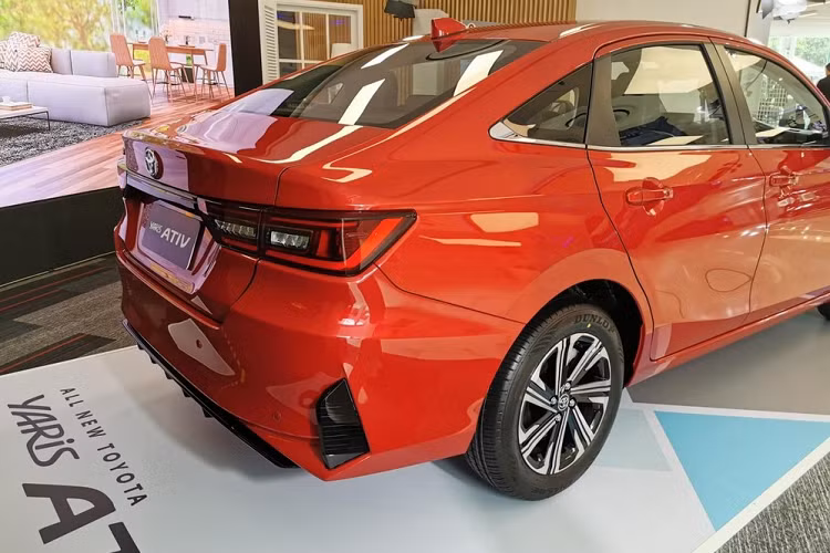 Toyota Vios 2023 tu 349 trieu dong vua ra mat nang cap nhung gi?-Hinh-8