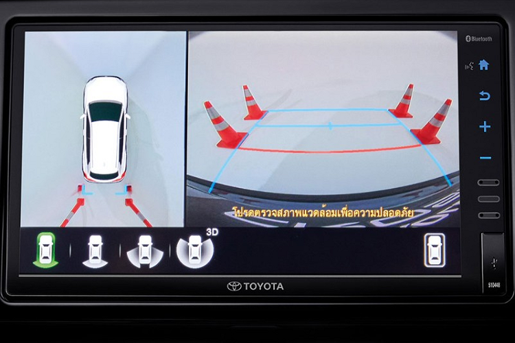 "Trái tim" của Toyota Corolla Cross 60th Anniversary là hệ truyền động hybrid, bao gồm máy xăng VVT-i 4 xi-lanh, dung tích 1.8L, sản sinh công suất tối đa 98 mã lực và mô-men xoắn cực đại 142 Nm. Động cơ đồng hành với mô-tơ điện mạnh 53 kW và 163 Nm. Nhờ đó, xe có công suất tổng cộng 122 mã lực.