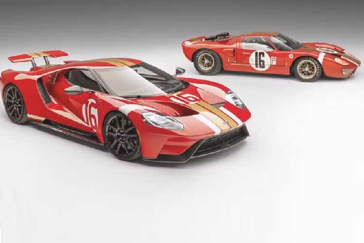 Giá xe Ford GT Alan Mann Heritage Edition hiện chưa được công bố. Được biết, phiên bản siêu giới hạn này được phát triển dành riêng cho những khách hàng đang sở hữu Ford GT và được phê duyệt bởi ban điều hành của Ford.