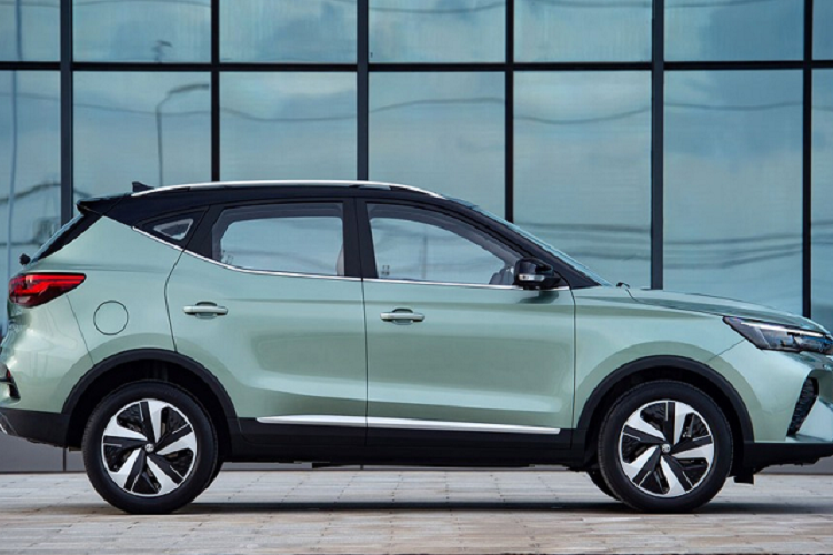 Vào ngày 8/8/2022 tới đây, hãng MG sẽ chính thức giới thiệu một mẫu xe mới tại thị trường Thái Lan mang tên VS HEV. Trước thời điểm đó, những hình ảnh và thông tin đầu tiên của MG VS HEV 2022 mới đã được tung ra.