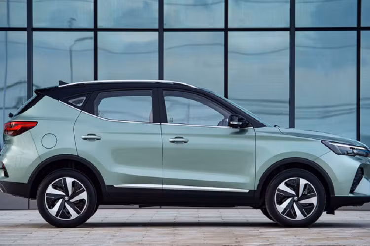 Vào ngày 8/8/2022 tới đây, hãng MG sẽ chính thức giới thiệu một mẫu xe mới tại thị trường Thái Lan mang tên VS HEV. Trước thời điểm đó, những hình ảnh và thông tin đầu tiên của MG VS HEV 2022 mới đã được tung ra.