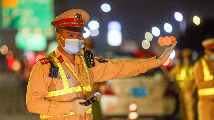 An hoa tu nhung lai xe nghien ma tuy-Hinh-5