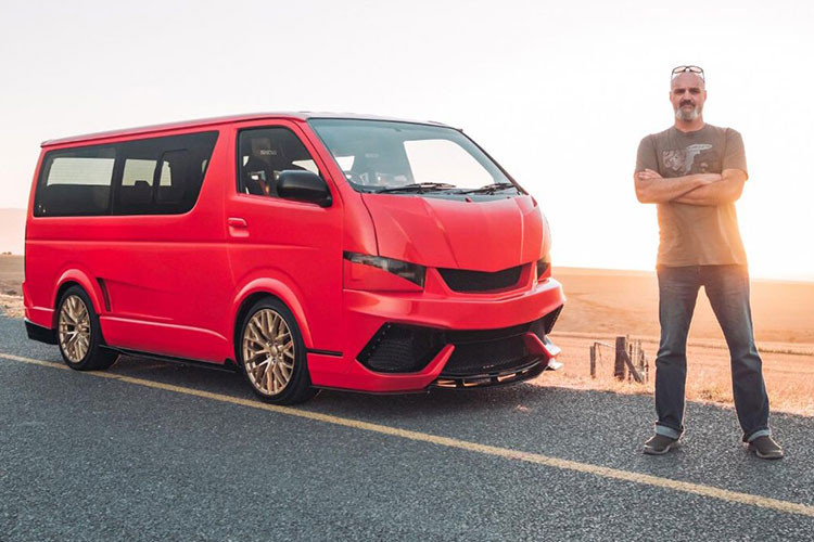 Chiếc xe taxi Toyota lấy cảm hứng từ Lamborghini này đã thu hút rất nhiều sự chú ý của giới truyền thông địa phương cũng như trên toàn thế giới. Hiện tại, giá xe Toyota HiAce độ Lamborghini được đang rao bán trên Facebook Marketplace với mức 1.295.000 Rand (tương đương 1,93 tỷ đồng).