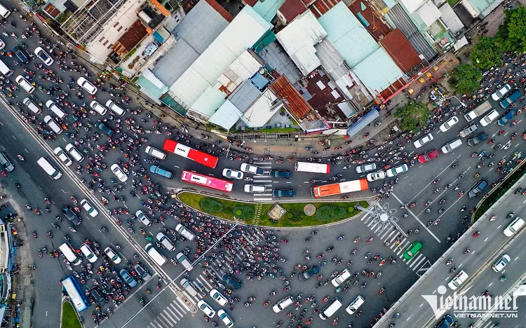 Thu tuong: Khong de nhoi nhet khach, xu nghiem vi pham nong do con dip 2/9