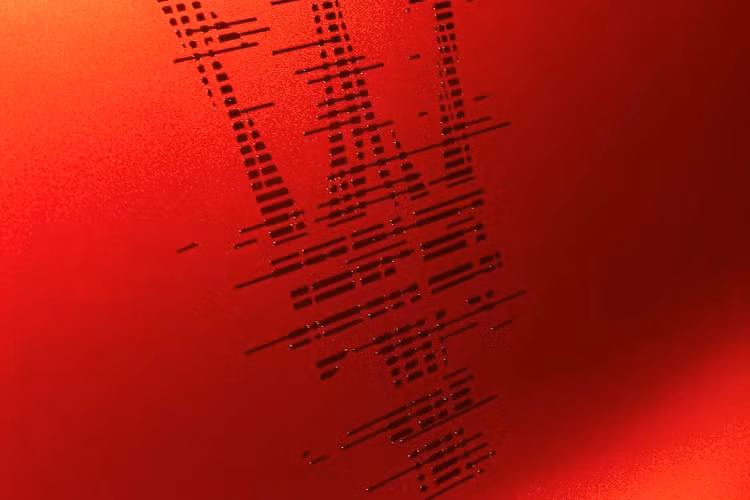 Maserati Grecale Mission from Mars được chế tác theo đơn đặt hàng của một khách hàng VIP ẩn danh. Chiếc SUV hạng sang cỡ nhỏ đặc biệt này được lấy cảm hứng thiết kế từ sao Hoả và được hoàn thiện trong màu sơn đỏ lai cam có tên Galactic Orange. Maserati cho biết lớp sơn ngoại thất này "lấy cảm hứng từ bụi khoáng và sự xói mòn kim loại" mô phỏng lớp đất đỏ trên bề mặt sao Hỏa.